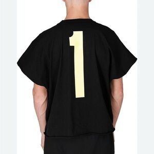 YZY One Box T - size‎ 2